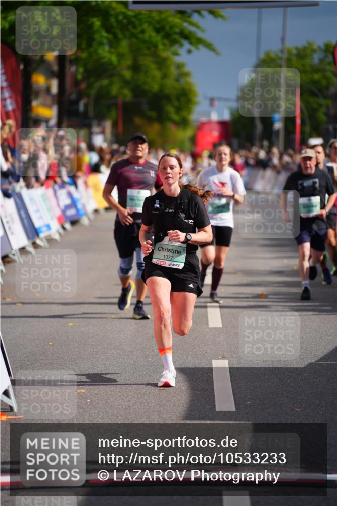 20.09.2026 - PSD Bank Halbmarathon LAZAROV Photography http://msf.ph/oto/10533233 20.09.2026 12:13:35 Ziel 1077, 1226, 1722, 1964, 3398, 4590, 4797 meine-sportfotos.de
