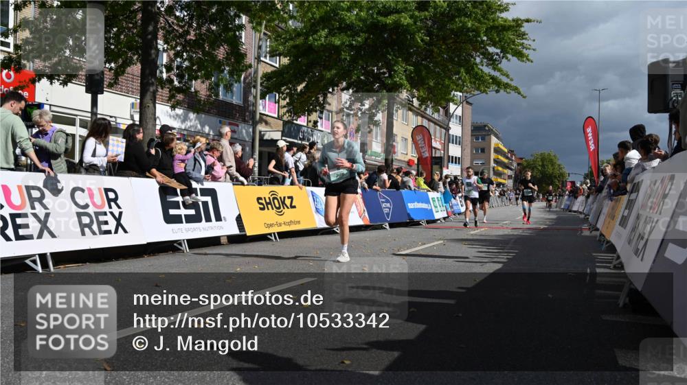 20.09.2026 - PSD Bank Halbmarathon J. Mangold http://msf.ph/oto/10533342 20.09.2026 12:20:41 Ziel 1331, 2305, 3102, 3412, 3740, 4292, 4312, 4790 meine-sportfotos.de