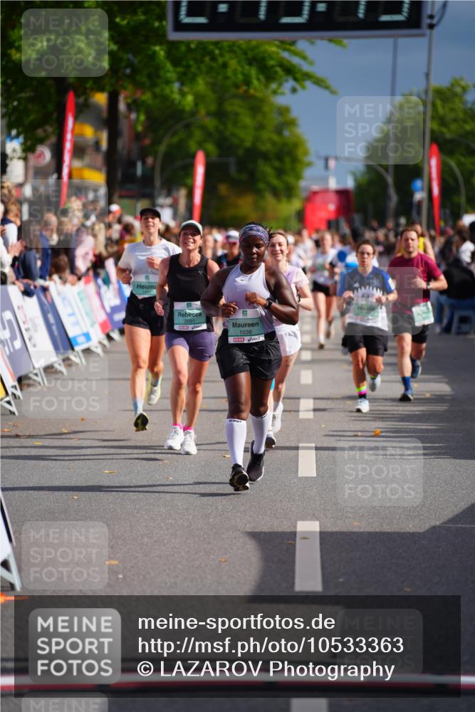 20.09.2026 - PSD Bank Halbmarathon LAZAROV Photography http://msf.ph/oto/10533363 20.09.2026 12:13:45 Ziel 1038, 1226, 1380, 1387, 1964, 2091, 3398, 3739, 4283, 4590 meine-sportfotos.de
