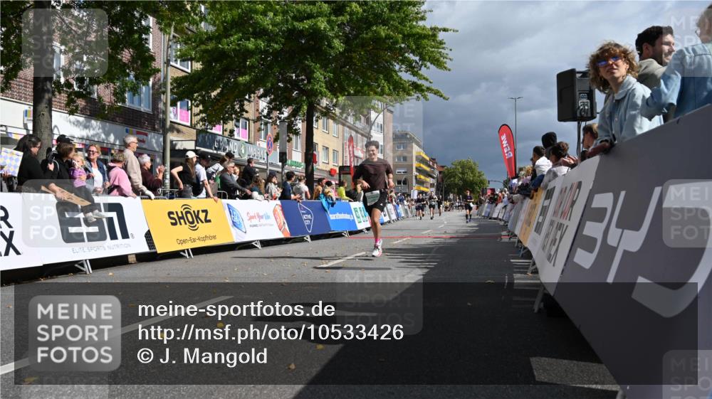 20.09.2026 - PSD Bank Halbmarathon J. Mangold http://msf.ph/oto/10533426 20.09.2026 12:20:51 Ziel 1143, 4423 meine-sportfotos.de