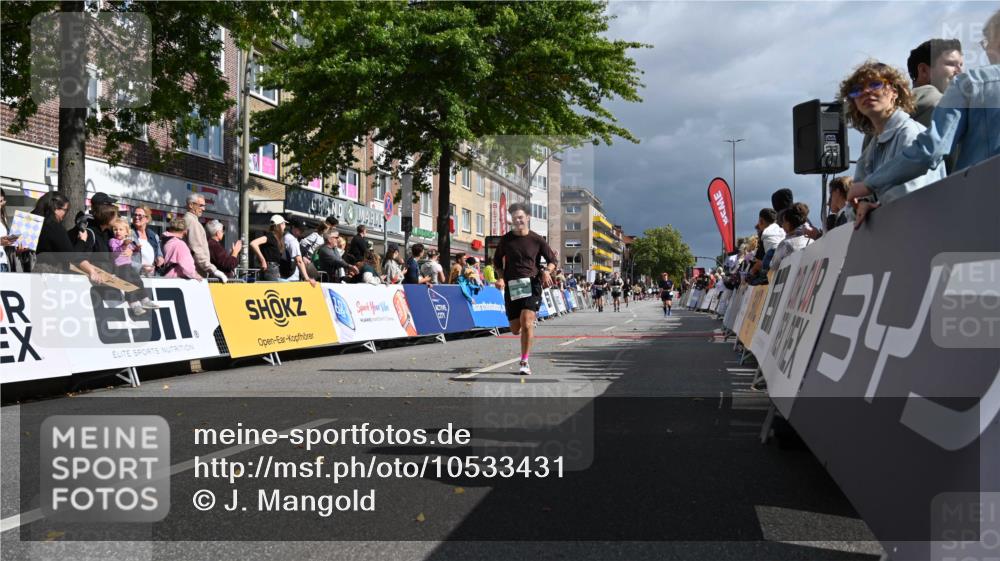 20.09.2026 - PSD Bank Halbmarathon J. Mangold http://msf.ph/oto/10533431 20.09.2026 12:20:51 Ziel 1143, 4423 meine-sportfotos.de