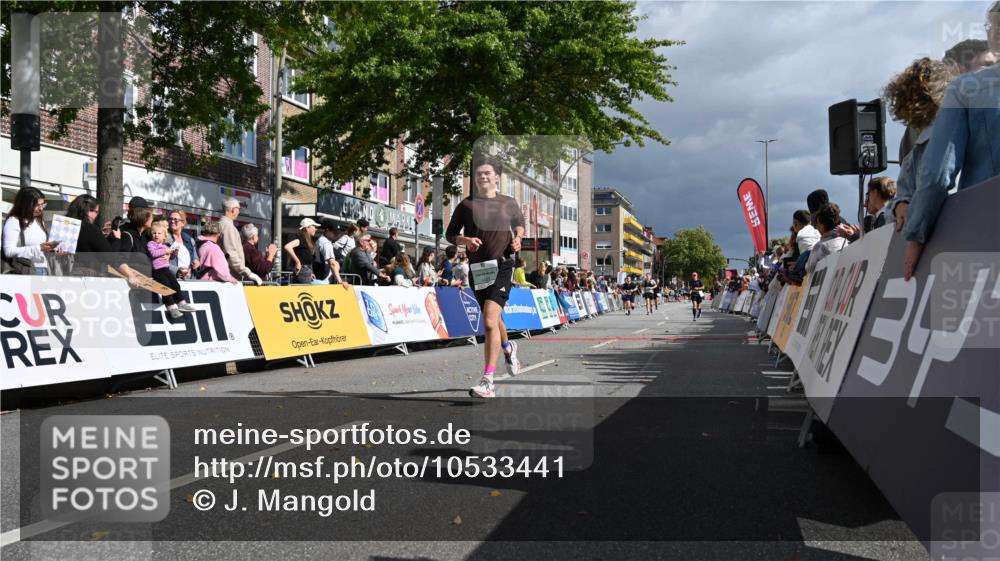 20.09.2026 - PSD Bank Halbmarathon J. Mangold http://msf.ph/oto/10533441 20.09.2026 12:20:51 Ziel 1143, 4423 meine-sportfotos.de