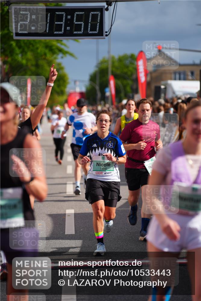 20.09.2026 - PSD Bank Halbmarathon LAZAROV Photography http://msf.ph/oto/10533443 20.09.2026 12:13:49 Ziel 1038, 1380, 1387, 1490, 2091, 2162, 2604, 3792, 4283, 4444 meine-sportfotos.de