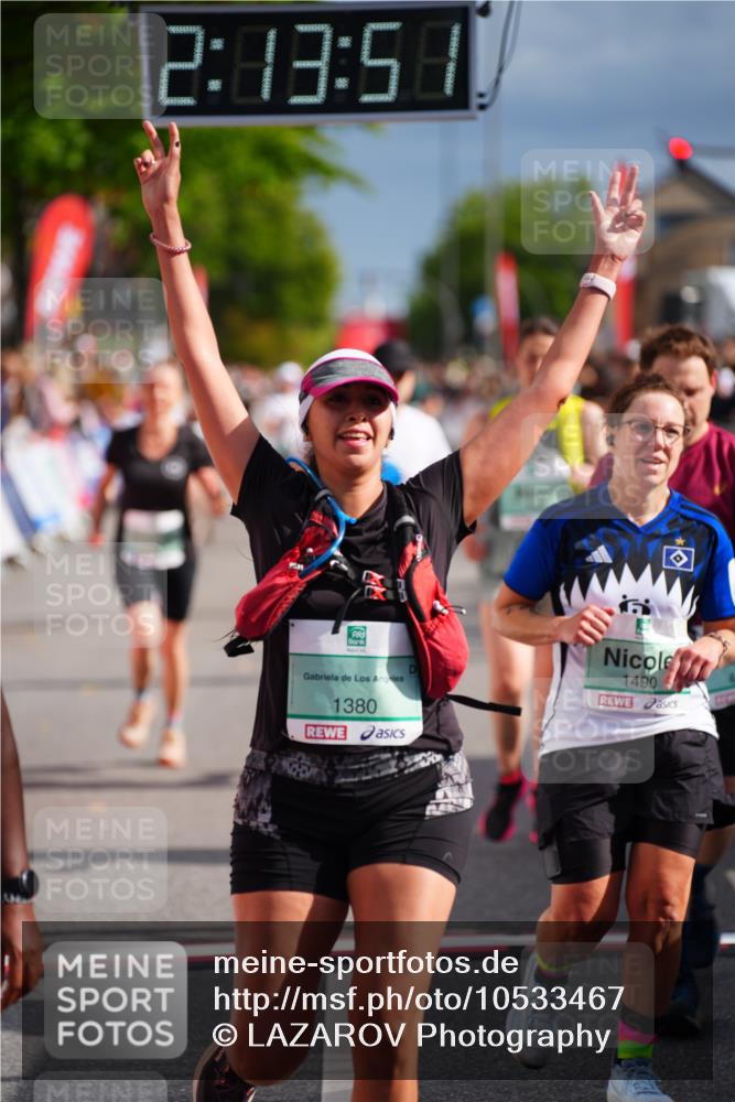 20.09.2026 - PSD Bank Halbmarathon LAZAROV Photography http://msf.ph/oto/10533467 20.09.2026 12:13:51 Ziel 1038, 1380, 1387, 1463, 1490, 2091, 2162, 2604, 2856, 3030, 3792, 4283, 4444 meine-sportfotos.de