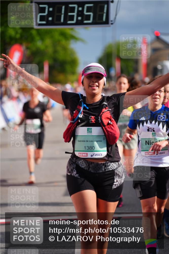 20.09.2026 - PSD Bank Halbmarathon LAZAROV Photography http://msf.ph/oto/10533476 20.09.2026 12:13:51 Ziel 1038, 1380, 1387, 1463, 1490, 2091, 2162, 2604, 2856, 3030, 3792, 4283, 4444 meine-sportfotos.de