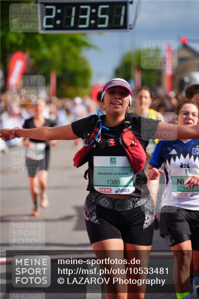 20.09.2026 - PSD Bank Halbmarathon LAZAROV Photography http://msf.ph/oto/10533481 20.09.2026 12:13:51 Ziel 1038, 1380, 1387, 1463, 1490, 2091, 2162, 2604, 2856, 3030, 3792, 4283, 4444 meine-sportfotos.de