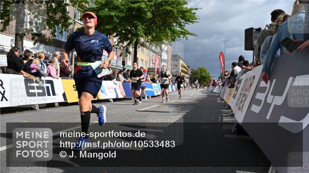 20.09.2026 - PSD Bank Halbmarathon J. Mangold http://msf.ph/oto/10533483 20.09.2026 12:21:01 Ziel 1004, 1143, 1281, 2906, 2907 meine-sportfotos.de