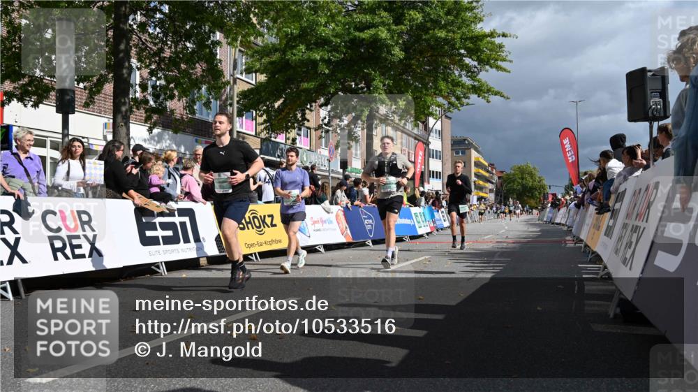 20.09.2026 - PSD Bank Halbmarathon J. Mangold http://msf.ph/oto/10533516 20.09.2026 12:21:03 Ziel 1004, 1143, 1281, 2906, 2907 meine-sportfotos.de