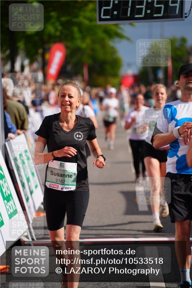 20.09.2026 - PSD Bank Halbmarathon LAZAROV Photography http://msf.ph/oto/10533518 20.09.2026 12:13:53 Ziel 1038, 1339, 1380, 1387, 1463, 1490, 2091, 2162, 2604, 2856, 3030, 3792, 4283, 4444 meine-sportfotos.de