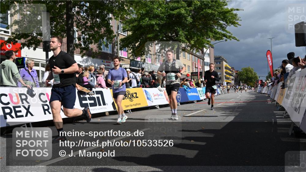 20.09.2026 - PSD Bank Halbmarathon J. Mangold http://msf.ph/oto/10533526 20.09.2026 12:21:03 Ziel 1004, 1143, 1281, 2906, 2907 meine-sportfotos.de