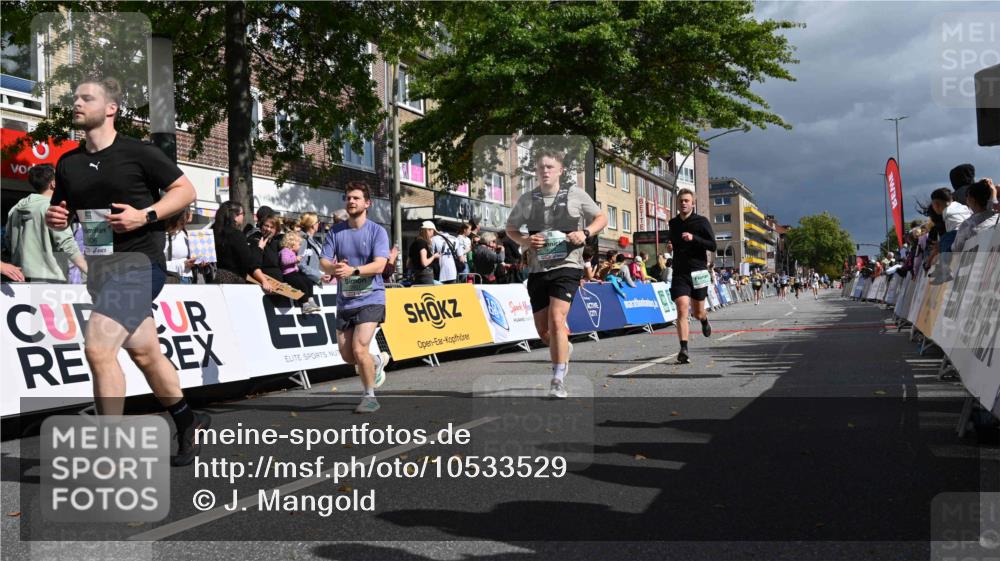 20.09.2026 - PSD Bank Halbmarathon J. Mangold http://msf.ph/oto/10533529 20.09.2026 12:21:03 Ziel 1004, 1143, 1281, 2906, 2907 meine-sportfotos.de