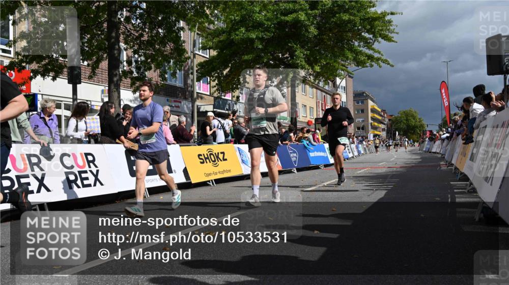 20.09.2026 - PSD Bank Halbmarathon J. Mangold http://msf.ph/oto/10533531 20.09.2026 12:21:04 Ziel 1004, 1143, 1281, 2906, 2907 meine-sportfotos.de