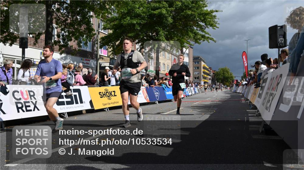 20.09.2026 - PSD Bank Halbmarathon J. Mangold http://msf.ph/oto/10533534 20.09.2026 12:21:04 Ziel 1004, 1143, 1281, 2906, 2907 meine-sportfotos.de