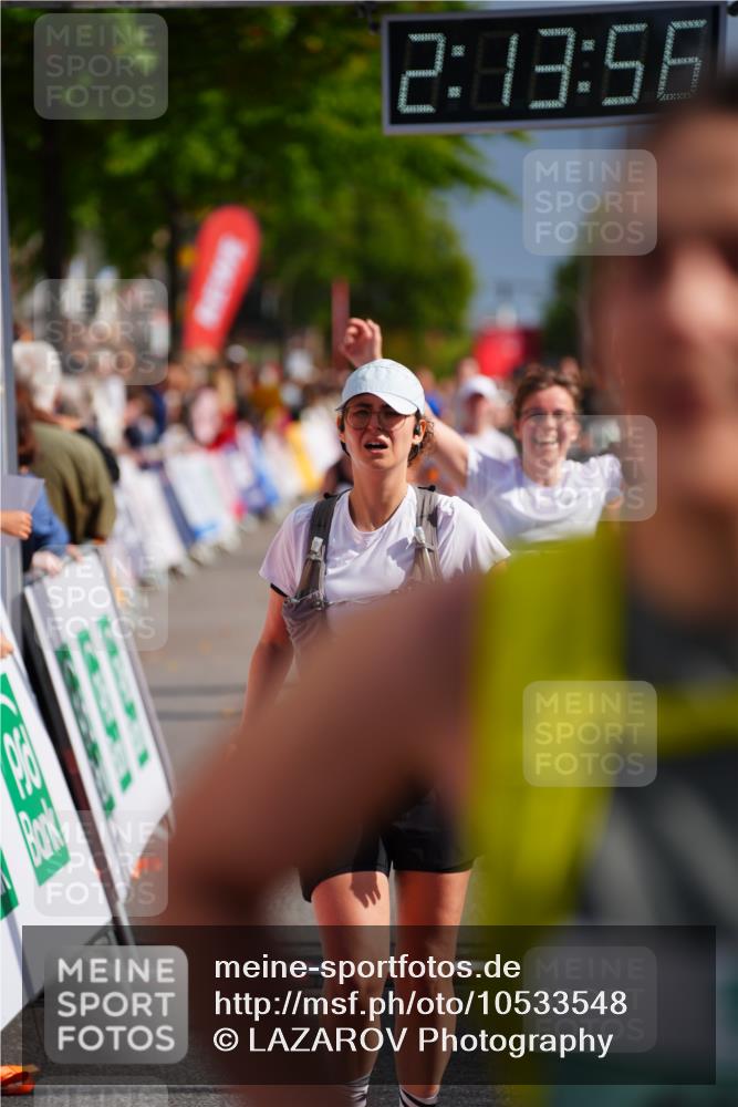 20.09.2026 - PSD Bank Halbmarathon LAZAROV Photography http://msf.ph/oto/10533548 20.09.2026 12:13:55 Ziel 1038, 1339, 1380, 1387, 1463, 1490, 1524, 2091, 2162, 2604, 2856, 3030, 3792, 4283, 4444 meine-sportfotos.de