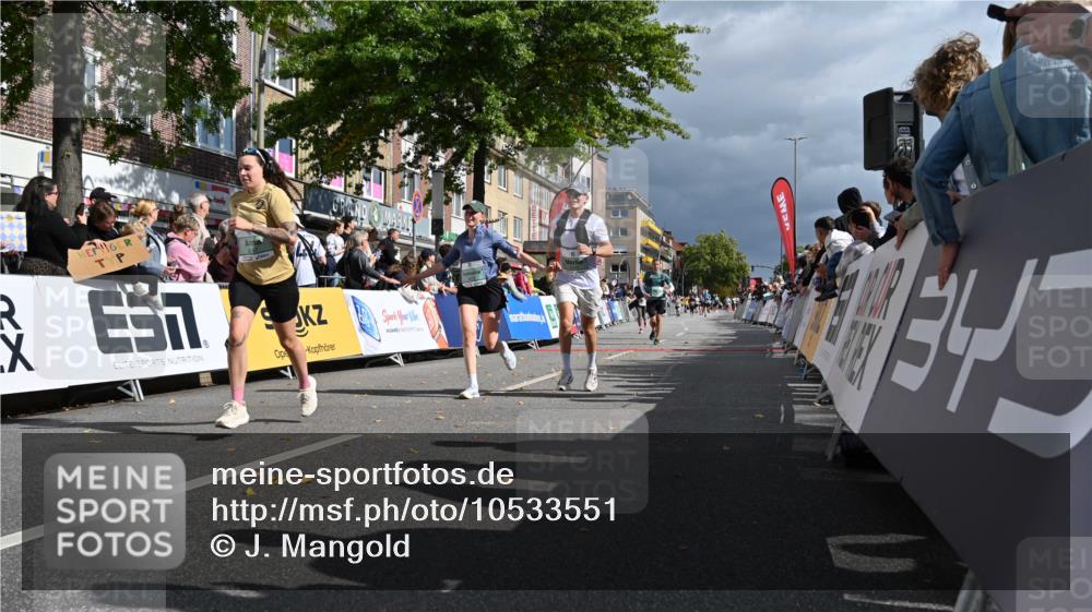 20.09.2026 - PSD Bank Halbmarathon J. Mangold http://msf.ph/oto/10533551 20.09.2026 12:21:14 Ziel 1203, 1443, 1793, 3197, 3672 meine-sportfotos.de