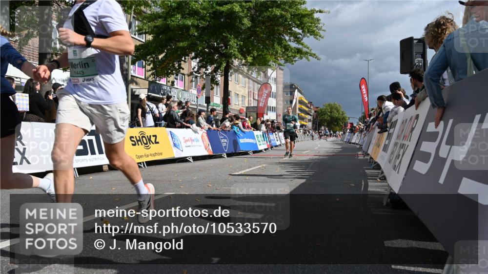 20.09.2026 - PSD Bank Halbmarathon J. Mangold http://msf.ph/oto/10533570 20.09.2026 12:21:16 Ziel 1203, 1443, 1793, 3197, 3672 meine-sportfotos.de
