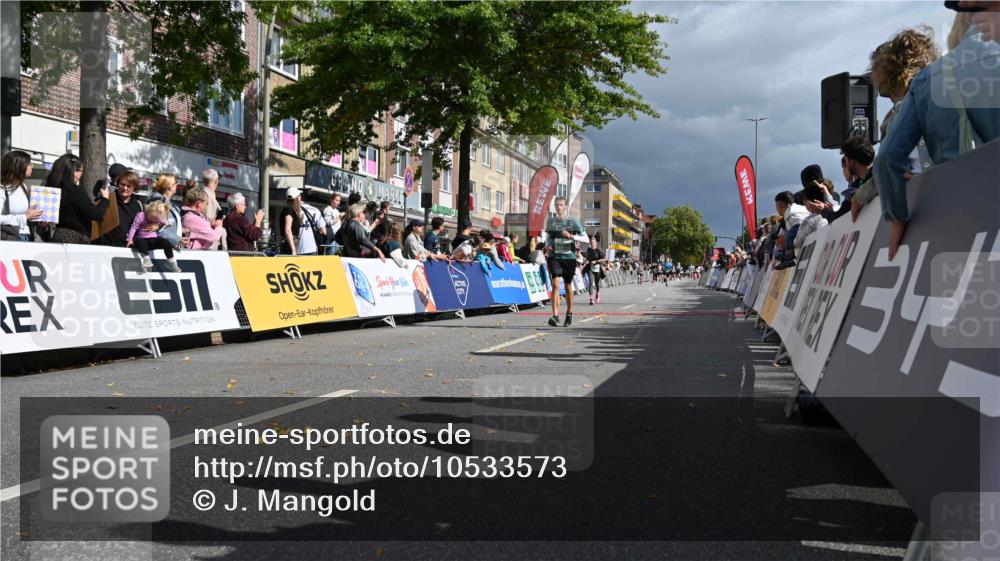 20.09.2026 - PSD Bank Halbmarathon J. Mangold http://msf.ph/oto/10533573 20.09.2026 12:21:17 Ziel 1203, 1443, 1793, 3197, 3672 meine-sportfotos.de