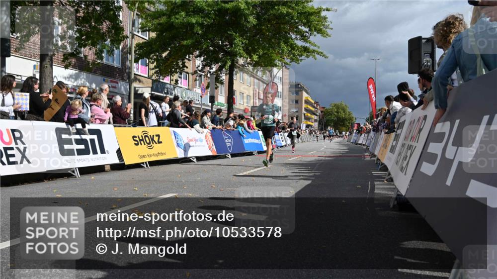 20.09.2026 - PSD Bank Halbmarathon J. Mangold http://msf.ph/oto/10533578 20.09.2026 12:21:17 Ziel 1203, 1443, 1793, 3197, 3672 meine-sportfotos.de