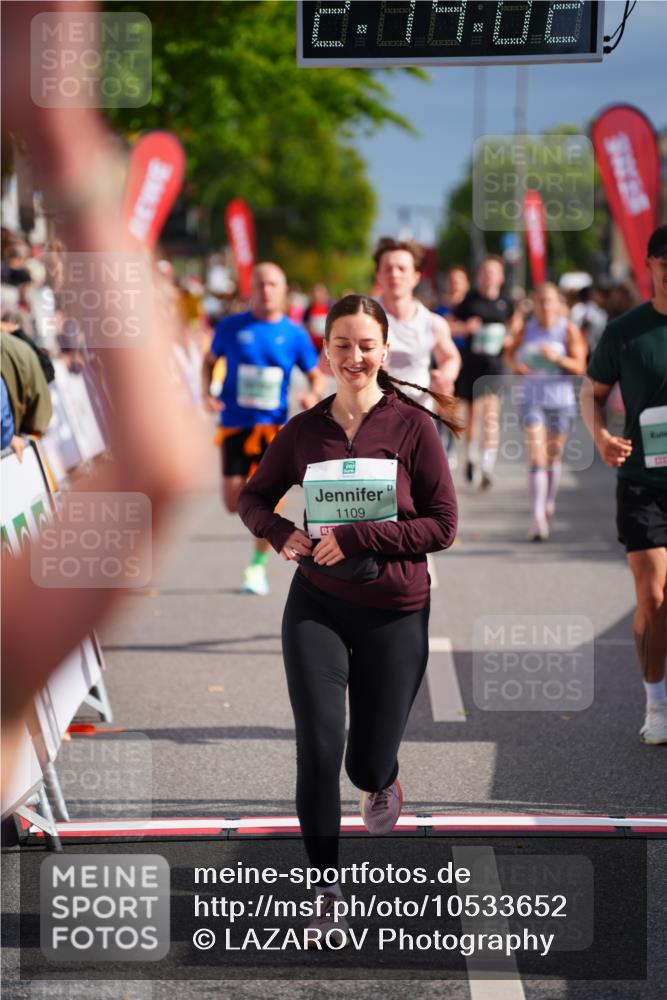 20.09.2026 - PSD Bank Halbmarathon LAZAROV Photography http://msf.ph/oto/10533652 20.09.2026 12:14:01 Ziel 1049, 1109, 1339, 1397, 1463, 1524, 2856, 3030, 3509, 4207 meine-sportfotos.de