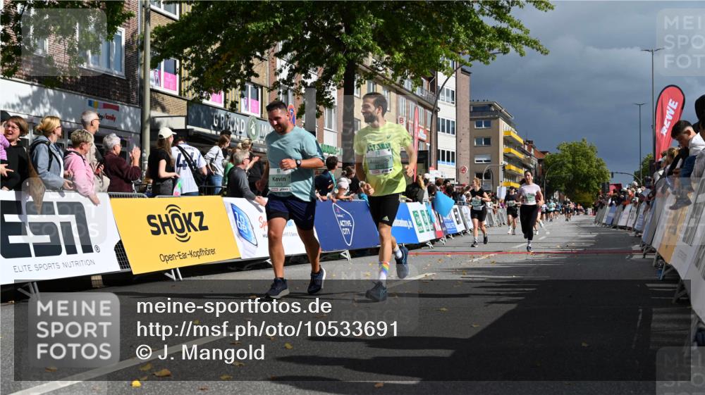 20.09.2026 - PSD Bank Halbmarathon J. Mangold http://msf.ph/oto/10533691 20.09.2026 12:21:56 Ziel 1329, 1773, 1991, 2770, 3014, 4361, 4413 meine-sportfotos.de