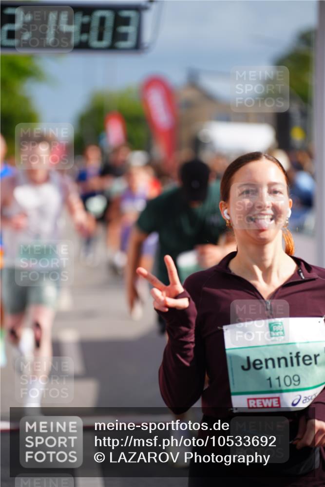 20.09.2026 - PSD Bank Halbmarathon LAZAROV Photography http://msf.ph/oto/10533692 20.09.2026 12:14:03 Ziel 1049, 1109, 1339, 1397, 1463, 1524, 3509, 4207 meine-sportfotos.de