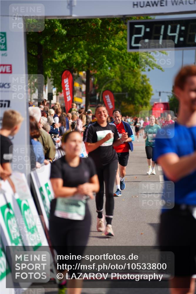 20.09.2026 - PSD Bank Halbmarathon LAZAROV Photography http://msf.ph/oto/10533800 20.09.2026 12:14:12 Ziel 1373, 1935, 2341, 2609, 3471, 3509, 3572, 4207 meine-sportfotos.de