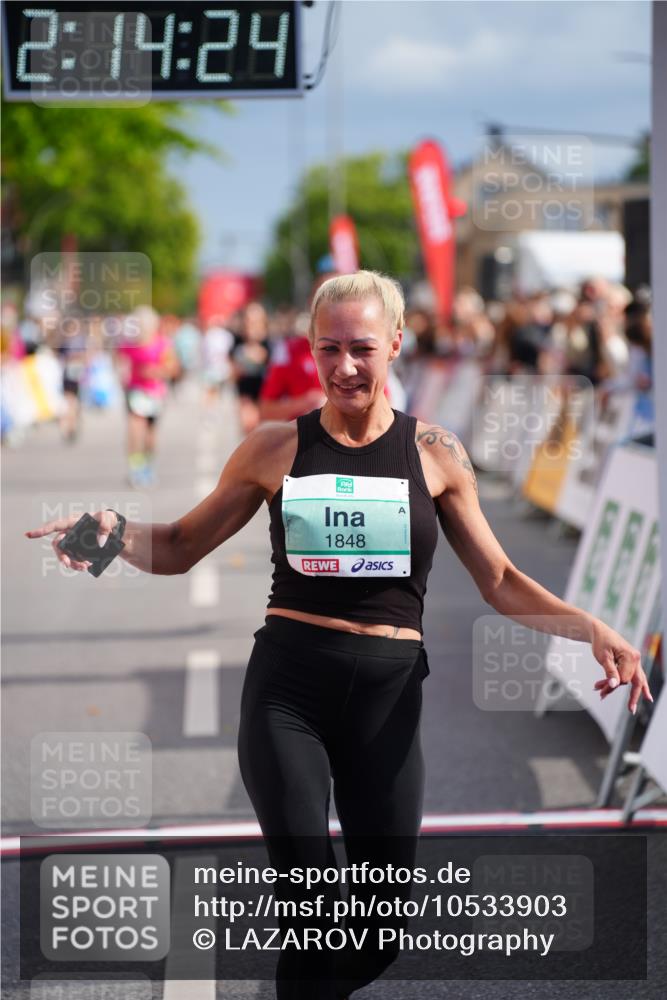 20.09.2026 - PSD Bank Halbmarathon LAZAROV Photography http://msf.ph/oto/10533903 20.09.2026 12:14:24 Ziel 1588, 1848, 3416, 3758, 4438 meine-sportfotos.de