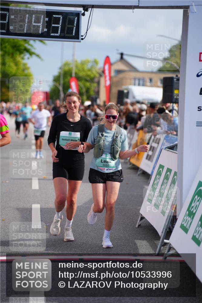 20.09.2026 - PSD Bank Halbmarathon LAZAROV Photography http://msf.ph/oto/10533996 20.09.2026 12:14:31 Ziel 2721, 2834, 3055, 3416, 3758, 3946 meine-sportfotos.de
