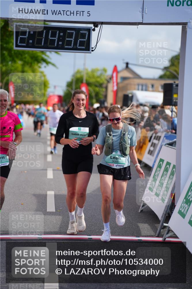 20.09.2026 - PSD Bank Halbmarathon LAZAROV Photography http://msf.ph/oto/10534000 20.09.2026 12:14:31 Ziel 2721, 2834, 3055, 3416, 3758, 3946 meine-sportfotos.de