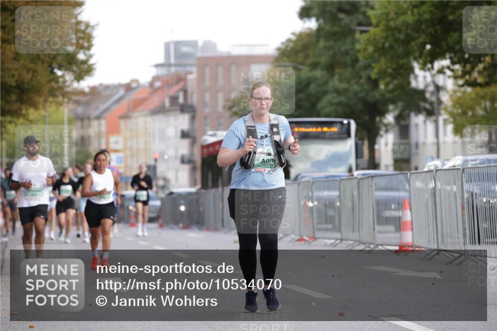 20.09.2026 - PSD Bank Halbmarathon Jannik Wohlers http://msf.ph/oto/10534070 20.09.2026 12:50:20 Laufen 4378 meine-sportfotos.de