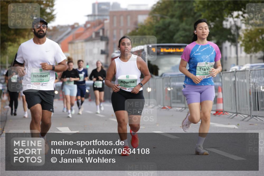 20.09.2026 - PSD Bank Halbmarathon Jannik Wohlers http://msf.ph/oto/10534108 20.09.2026 12:50:28 Laufen 3254, 2453, 2430 meine-sportfotos.de
