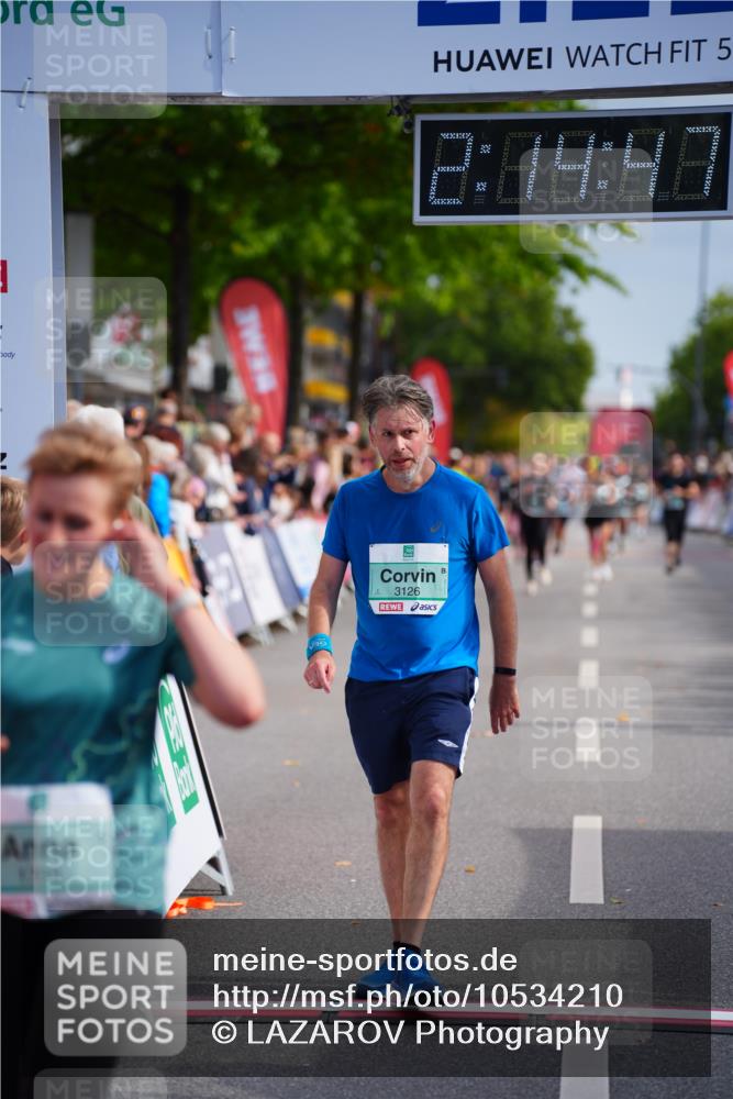 20.09.2026 - PSD Bank Halbmarathon LAZAROV Photography http://msf.ph/oto/10534210 20.09.2026 12:14:46 Ziel 1501, 1703, 2259, 2415, 3126, 3498 meine-sportfotos.de