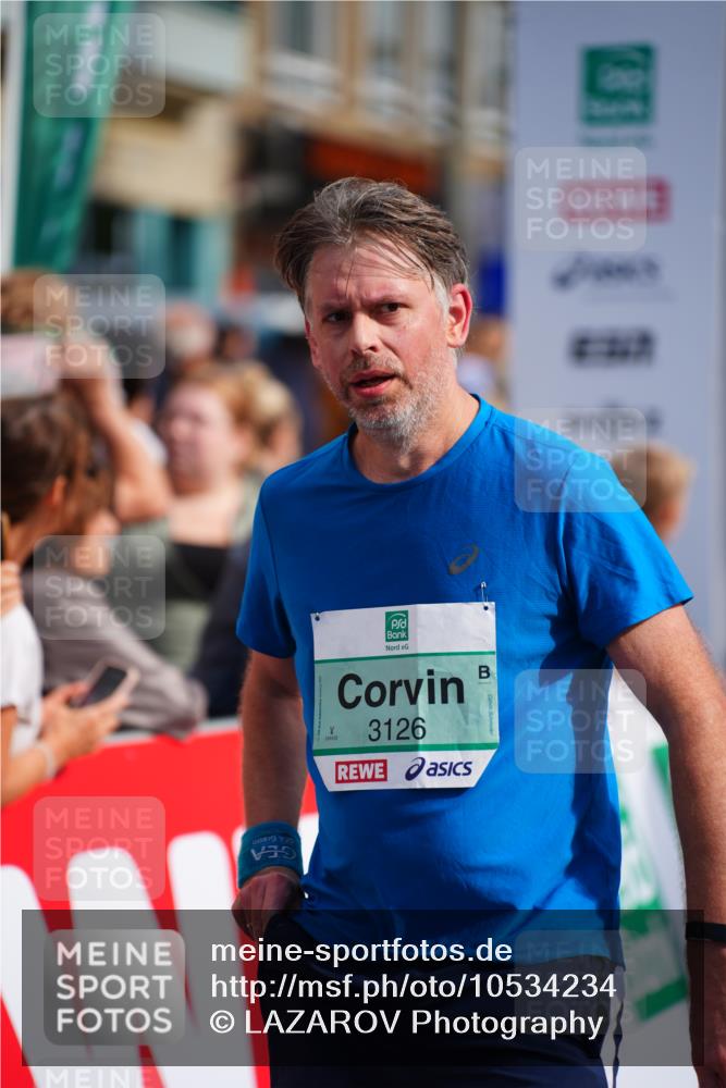 20.09.2026 - PSD Bank Halbmarathon LAZAROV Photography http://msf.ph/oto/10534234 20.09.2026 12:14:51 Ziel 1703, 2259, 3126, 3499 meine-sportfotos.de