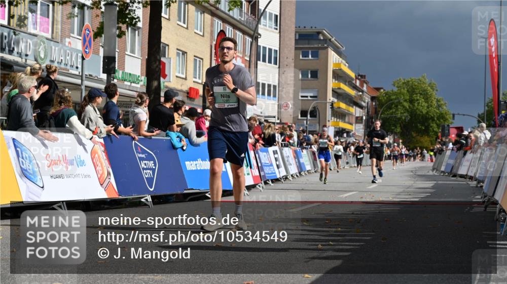 20.09.2026 - PSD Bank Halbmarathon J. Mangold http://msf.ph/oto/10534549 20.09.2026 12:22:50 Ziel 1295, 1378, 2337, 4202 meine-sportfotos.de