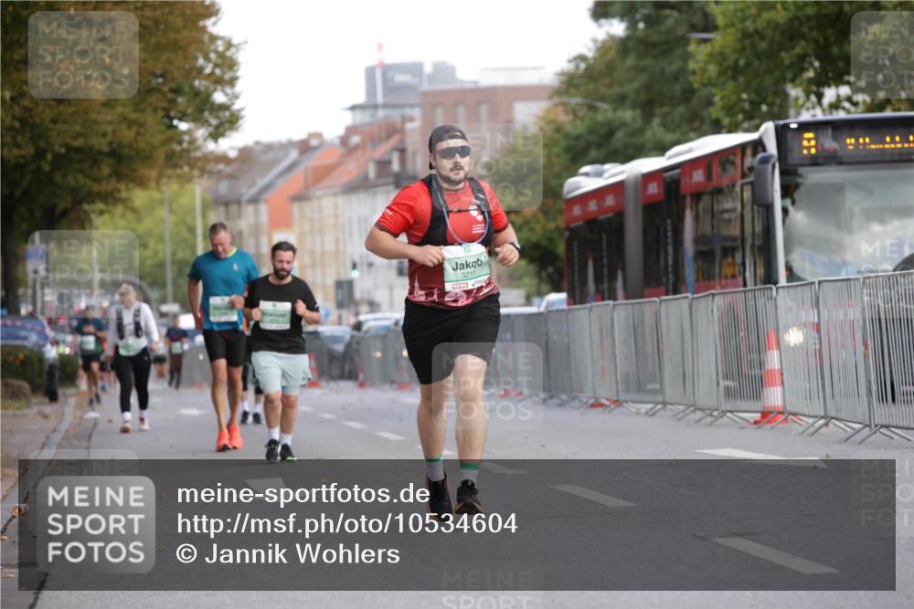 20.09.2026 - PSD Bank Halbmarathon Jannik Wohlers http://msf.ph/oto/10534604 20.09.2026 12:52:10 Laufen 3211 meine-sportfotos.de