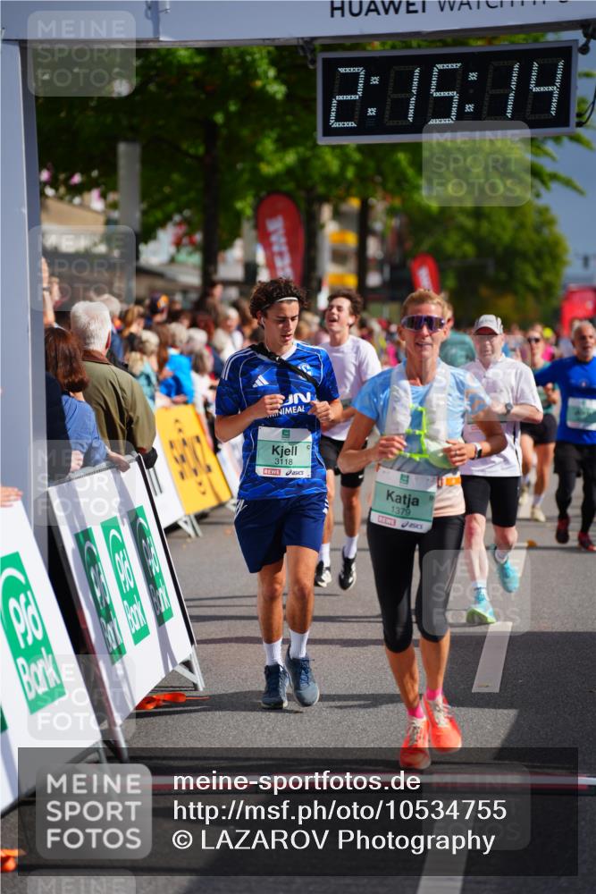 20.09.2026 - PSD Bank Halbmarathon LAZAROV Photography http://msf.ph/oto/10534755 20.09.2026 12:15:13 Ziel 1379, 2116, 2348, 2523, 2634, 2655, 2861, 3056, 3118, 3403, 3723, 3815, 4079, 4473, 4474, 4475 meine-sportfotos.de