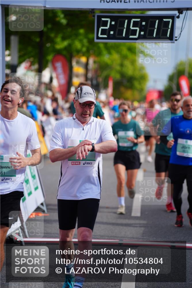 20.09.2026 - PSD Bank Halbmarathon LAZAROV Photography http://msf.ph/oto/10534804 20.09.2026 12:15:16 Ziel 1379, 2348, 2655, 2861, 3056, 3118, 3723, 3815, 4079, 4473, 4474, 4475 meine-sportfotos.de