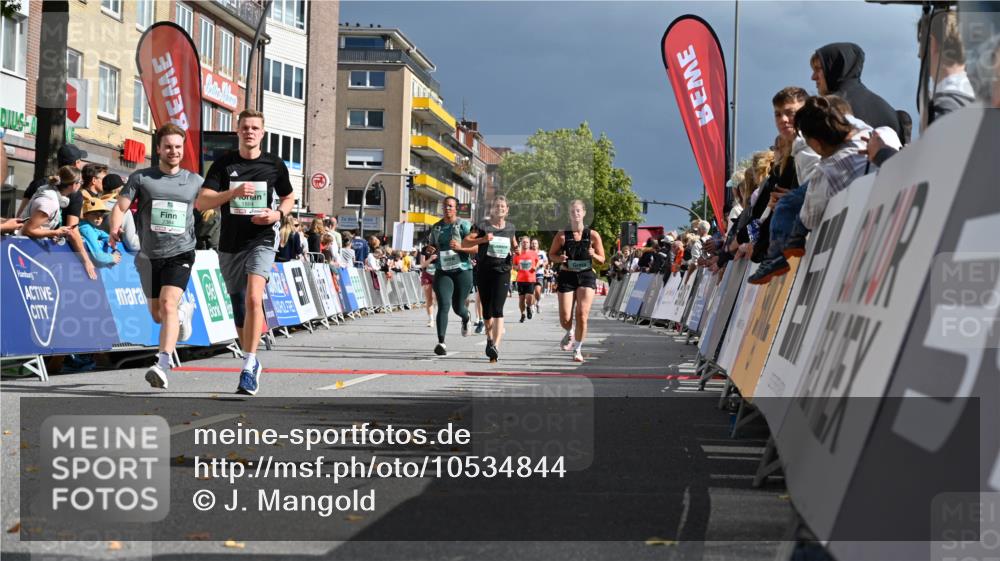 20.09.2026 - PSD Bank Halbmarathon J. Mangold http://msf.ph/oto/10534844 20.09.2026 12:23:25 Ziel 1324, 1513, 1884, 1917, 1918, 2384, 2414, 2624, 3650, 3978, 4517 meine-sportfotos.de