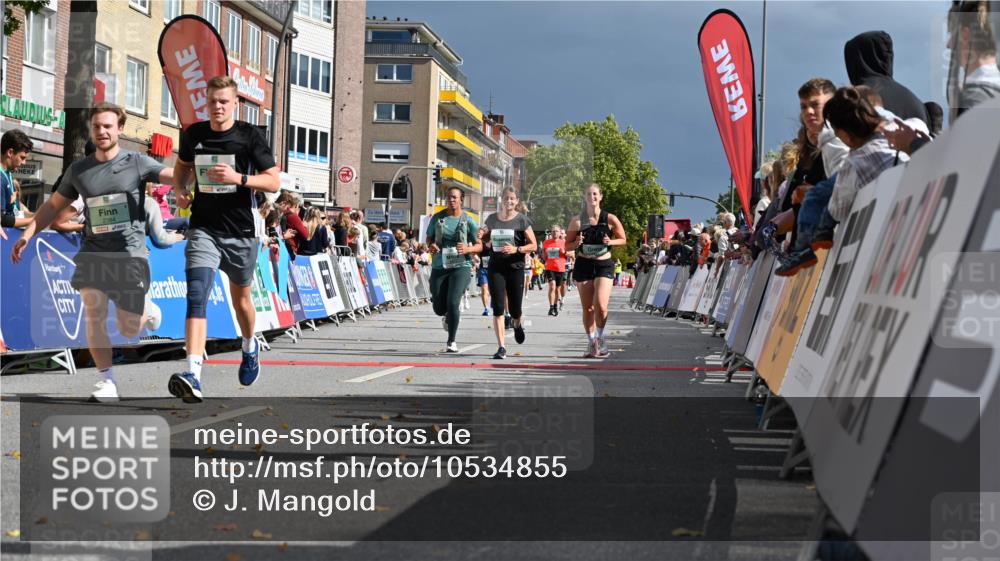 20.09.2026 - PSD Bank Halbmarathon J. Mangold http://msf.ph/oto/10534855 20.09.2026 12:23:26 Ziel 1324, 1513, 1884, 1917, 1918, 2384, 2414, 2624, 3595, 3650, 4517 meine-sportfotos.de