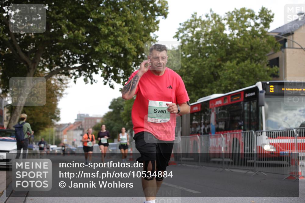 20.09.2026 - PSD Bank Halbmarathon Jannik Wohlers http://msf.ph/oto/10534884 20.09.2026 12:53:01 Laufen 3040, 33, 044 meine-sportfotos.de