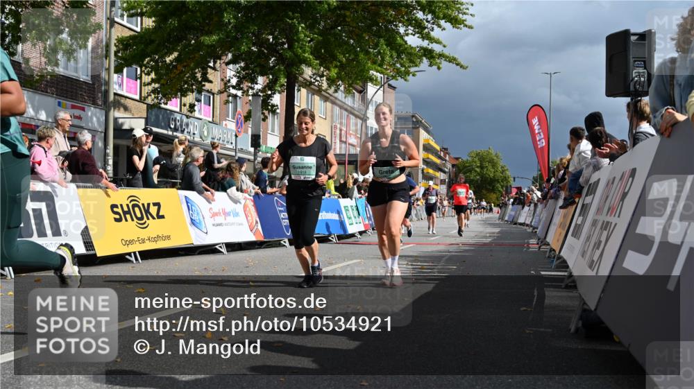 20.09.2026 - PSD Bank Halbmarathon J. Mangold http://msf.ph/oto/10534921 20.09.2026 12:23:30 Ziel 1513, 1884, 1917, 1918, 2150, 2257, 2384, 2414, 2483, 2897, 3595, 3650, 4517 meine-sportfotos.de
