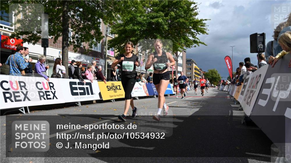 20.09.2026 - PSD Bank Halbmarathon J. Mangold http://msf.ph/oto/10534932 20.09.2026 12:23:31 Ziel 1513, 1884, 1917, 1918, 2150, 2257, 2384, 2414, 2483, 2897, 3595, 3650, 4517 meine-sportfotos.de