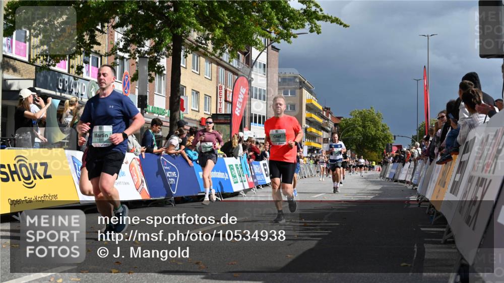 20.09.2026 - PSD Bank Halbmarathon J. Mangold http://msf.ph/oto/10534938 20.09.2026 12:23:33 Ziel 1513, 1884, 1917, 1918, 1987, 2150, 2257, 2384, 2414, 2483, 2897, 3595, 4517 meine-sportfotos.de