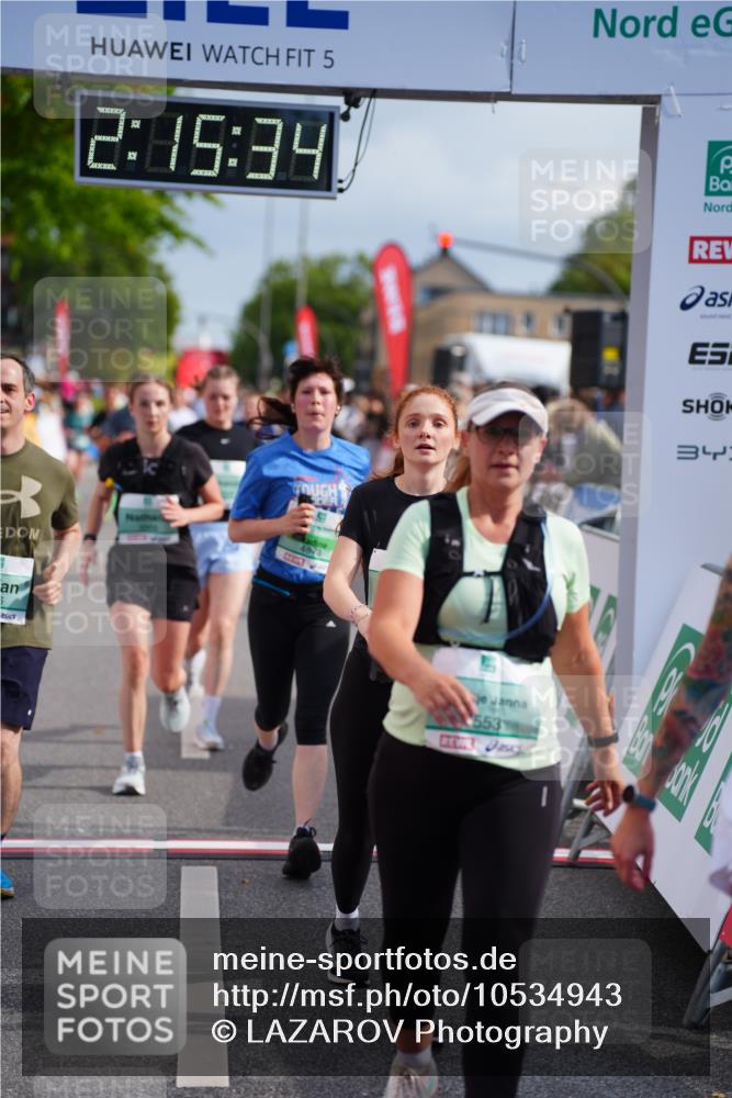 20.09.2026 - PSD Bank Halbmarathon LAZAROV Photography http://msf.ph/oto/10534943 20.09.2026 12:15:34 Ziel 1069, 1516, 1529, 1769, 2800, 3276, 3277, 3553, 3568, 4058, 4673, 4677 meine-sportfotos.de