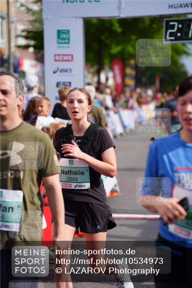 20.09.2026 - PSD Bank Halbmarathon LAZAROV Photography http://msf.ph/oto/10534973 20.09.2026 12:15:36 Ziel 1069, 1516, 1529, 1769, 2800, 3276, 3277, 3553, 3568, 4058, 4673, 4677 meine-sportfotos.de