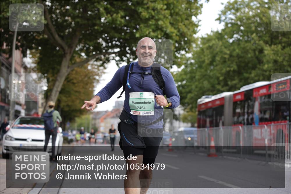 20.09.2026 - PSD Bank Halbmarathon Jannik Wohlers http://msf.ph/oto/10534979 20.09.2026 12:53:19 Laufen 2454 meine-sportfotos.de