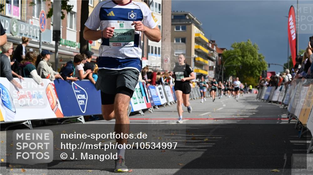 20.09.2026 - PSD Bank Halbmarathon J. Mangold http://msf.ph/oto/10534997 20.09.2026 12:23:38 Ziel 1136, 1513, 1987, 2150, 2257, 2414, 2483, 2897, 3595 meine-sportfotos.de