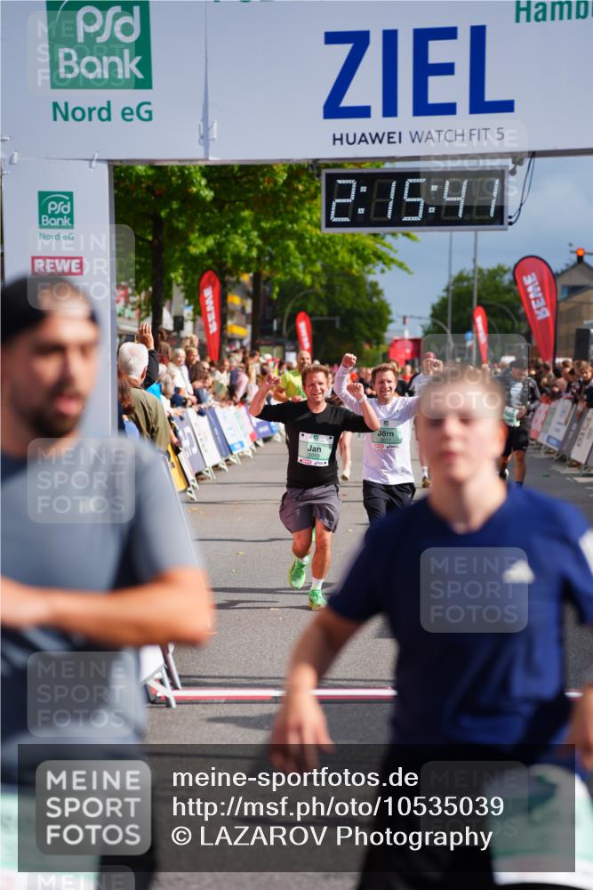 20.09.2026 - PSD Bank Halbmarathon LAZAROV Photography http://msf.ph/oto/10535039 20.09.2026 12:15:41 Ziel 1132, 1357, 1516, 2315, 3010, 3011, 3276, 3277, 3367, 3568, 4058, 4673 meine-sportfotos.de