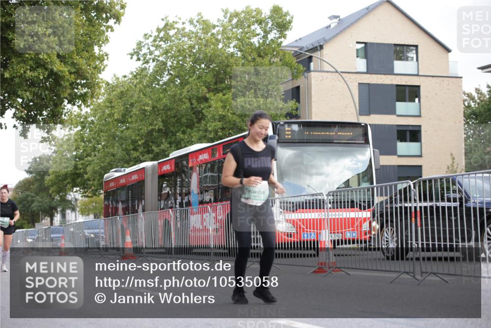 20.09.2026 - PSD Bank Halbmarathon Jannik Wohlers http://msf.ph/oto/10535058 20.09.2026 12:53:33 Laufen 411 meine-sportfotos.de