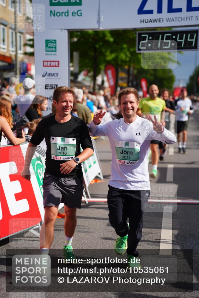 20.09.2026 - PSD Bank Halbmarathon LAZAROV Photography http://msf.ph/oto/10535061 20.09.2026 12:15:44 Ziel 1084, 1132, 1357, 2315, 3010, 3011, 3101, 3276, 3277, 3367 meine-sportfotos.de